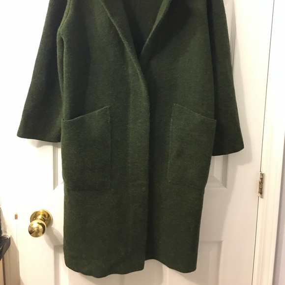 Cardigan - Picture 2 of 4